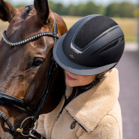 HV Polo Magnifica Reithelm Matt Schwarz