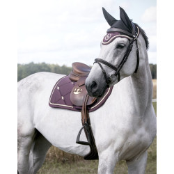 Mütze Pferd Night Collection Back On Track Rubin Rot