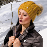 Bonnet Flags & Cup Unari