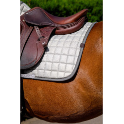 Satteldecke Equithème Chic Hellgrau Satteldecke Equithème Chic Hellgrau
