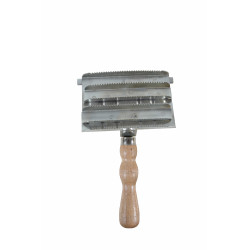 Metallstriegel quadratisch Borstiq