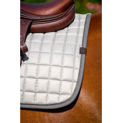 Satteldecke Equithème Chic Hellgrau Satteldecke Equithème Chic Hellgrau