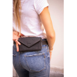 Phone Pocket Pénélope perforiertes Leder Schwarz