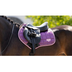 Satteldecke LeMieux Loire Close Contact Square Springen Malve