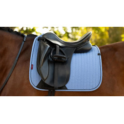 LeMieux Essence Square Dressurschabracke Puderblau