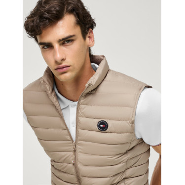 Ärmellose gesteppte Weste Tommy Hilfiger Equestrian Montero Herren Beige Ärmellose gesteppte Weste Tommy Hilfiger Equestrian Montero Herren Beige