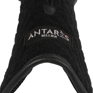 Verstellbarer Antares-Schabracke