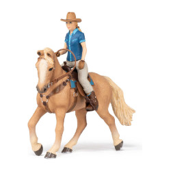 Westernpferd und seine Reiterin Papo