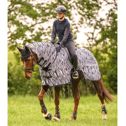 Waldhausen Fliegendecke mit Zebramuster und Fransen