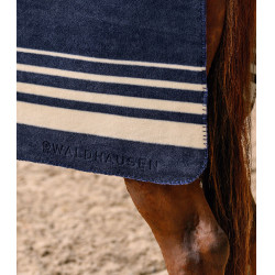 Dicke Waldhausen-Fleece-Decke Sölden