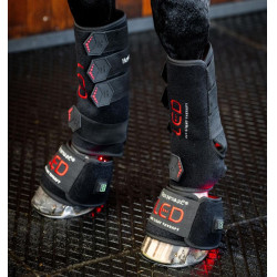 Mini-Therapiegamasche von Horseware mit rotem LED-Licht