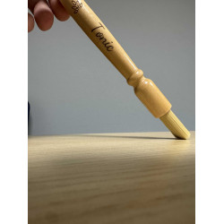 Nellumbo Hufpinsel aus Holz