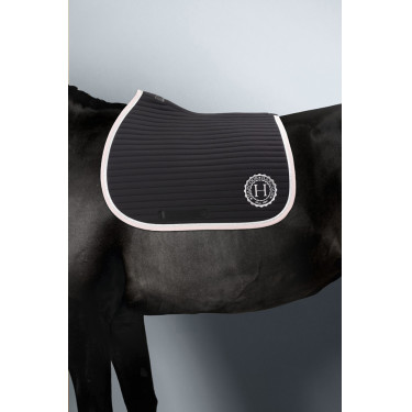 Satteldecke Rider Harcour Karembar