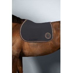 Satteldecke Rider Harcour Karembar