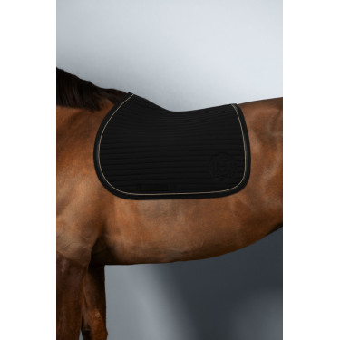 Satteldecke Rider Harcour Karembar