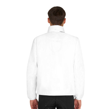 Herren-Softshell mit Logo auf dem Rücken
