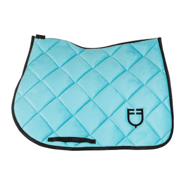 Springschabracke mit Wildleder-Logo Springschabracke mit Wildleder-Logo