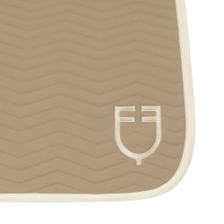 Dressurschabracke fürs Reiten – Equestro Wave Tech