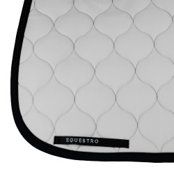 Dressur Schabracke Equestro mit Zwiebelsteppung – Reiten Dressur Schabracke Equestro mit Zwiebelsteppung – Reiten