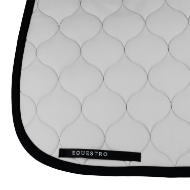 Dressur Schabracke Equestro mit Zwiebelsteppung – Reiten Dressur Schabracke Equestro mit Zwiebelsteppung – Reiten