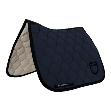 Dressur Schabracke Equestro mit Zwiebelsteppung – Reiten Dressur Schabracke Equestro mit Zwiebelsteppung – Reiten