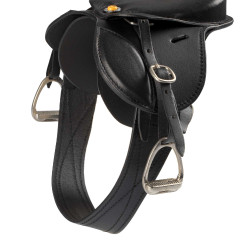 Equestro Springsattel aus Leder für Spielzeugpferd – Reitsport