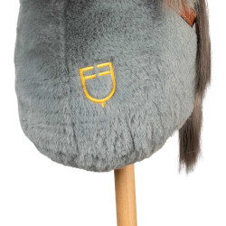 Hobby Horse Spielpferd Equestro – Reiten für Kinder Hobby Horse Spielpferd Equestro – Reiten für Kinder