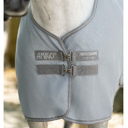 Pferdedecke AirNet Amigo – Abschwitz-, Fliegen- & UV-Schutz | Equi-Clic Pferdedecke AirNet Amigo – Abschwitz-, Fliegen- & UV-Schutz | Equi-Clic