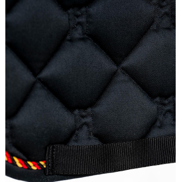 Dressur-Schabracke fürs Reiten – Horseware Newmarket