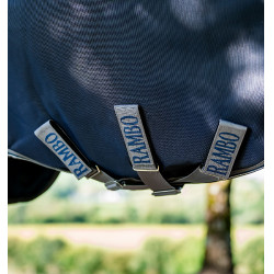 Rambo 1680D Outdoordecke 100g – Pferdedecke Reiten Rambo 1680D Outdoordecke 100g – Pferdedecke Reiten