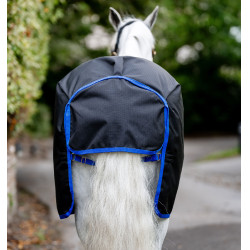 Pony Regendecke 900D 100g mit Halsteil – Reitsport