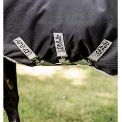 Reitdecken: Amigo 1200D Wug, 150 g, wasserdicht – Equi-Clic Reitdecken: Amigo 1200D Wug, 150 g, wasserdicht – Equi-Clic
