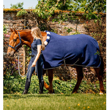 Abschwitzdecke Fleece für Pferde – Horseware Newmarket Abschwitzdecke Fleece für Pferde – Horseware Newmarket