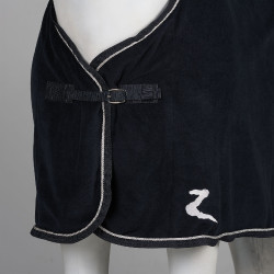 Präsentations-Fleecedecke Horze Dunkelmarine / Silber Blau Präsentations-Fleecedecke Horze Dunkelmarine / Silber Blau