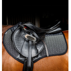 Spring-Satteldecke für Reitsport – Horseware Tech