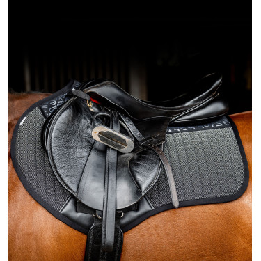 Spring-Satteldecke für Reitsport – Horseware Tech