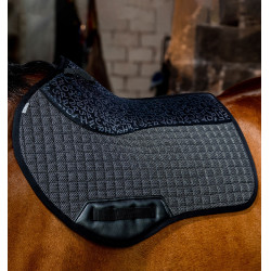 Spring-Satteldecke für Reitsport – Horseware Tech