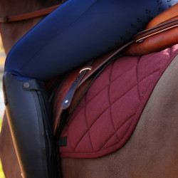 Shires Arma Sattelpad Comfort Lite – Reitsport