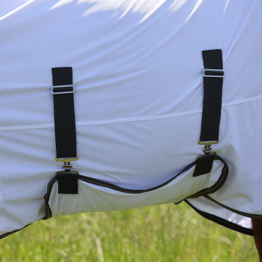 Fliegendecke fürs Pferd mit Halsteil – Shires Tempest