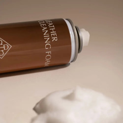 Leder-Reinigungsschaum 300 ml für Reitzubehör | equi-clic
