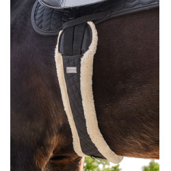 Langer Halbmond-Sattelgurt mit Fleece – Reiten