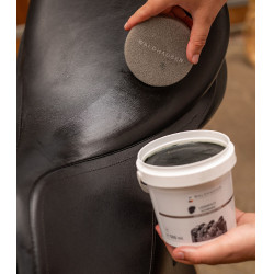 Lederfett schwarz 500 ml Waldhausen – Reitsportpflege