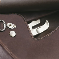 Sattel Bates Caprilli Close Contact Hart Braun Sattel Bates Caprilli Close Contact Hart Braun