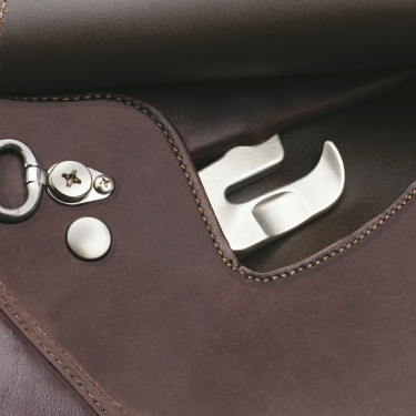 Sattel Bates Caprilli Close Contact Hart Braun Sattel Bates Caprilli Close Contact Hart Braun