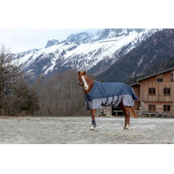 Regendecke für Pferde – TYREX 600D mit Bauchlatz
