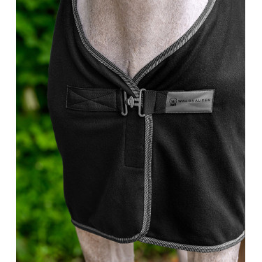 Abschwitzdecke Fleece mit Kreuzgurten – Waldhausen | Reitsport