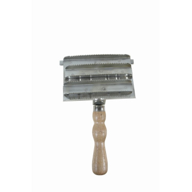 Metallstriegel quadratisch Borstiq