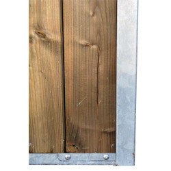 Schiebbare Boxentrennung mit Gitter und Holzfüllung 3 m La Gée Schiebbare Boxentrennung mit Gitter und Holzfüllung 3 m La Gée
