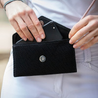 Phone Pocket Pénélope Mesh Schwarz