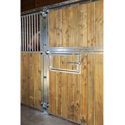 Schwenkfutterklappe gerade ziehend La Gée